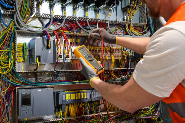Best Local Electrician Companies  in Tyndall, SD